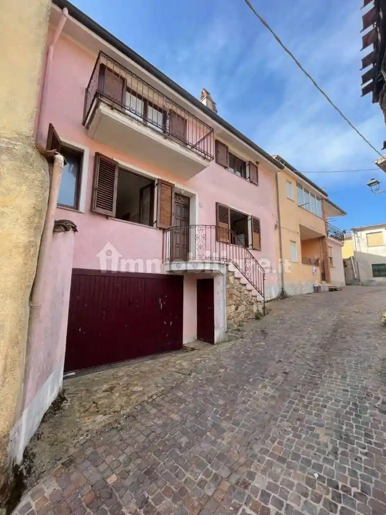 Casa indipendente in vendita a Atzara