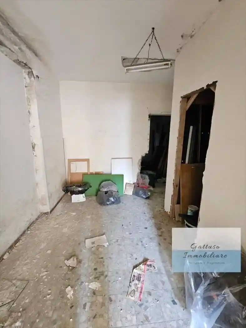 Appartamento da ristrutturare, piano terra, Modena - San Giorgio Extra, Reggio Calabria - foto 3