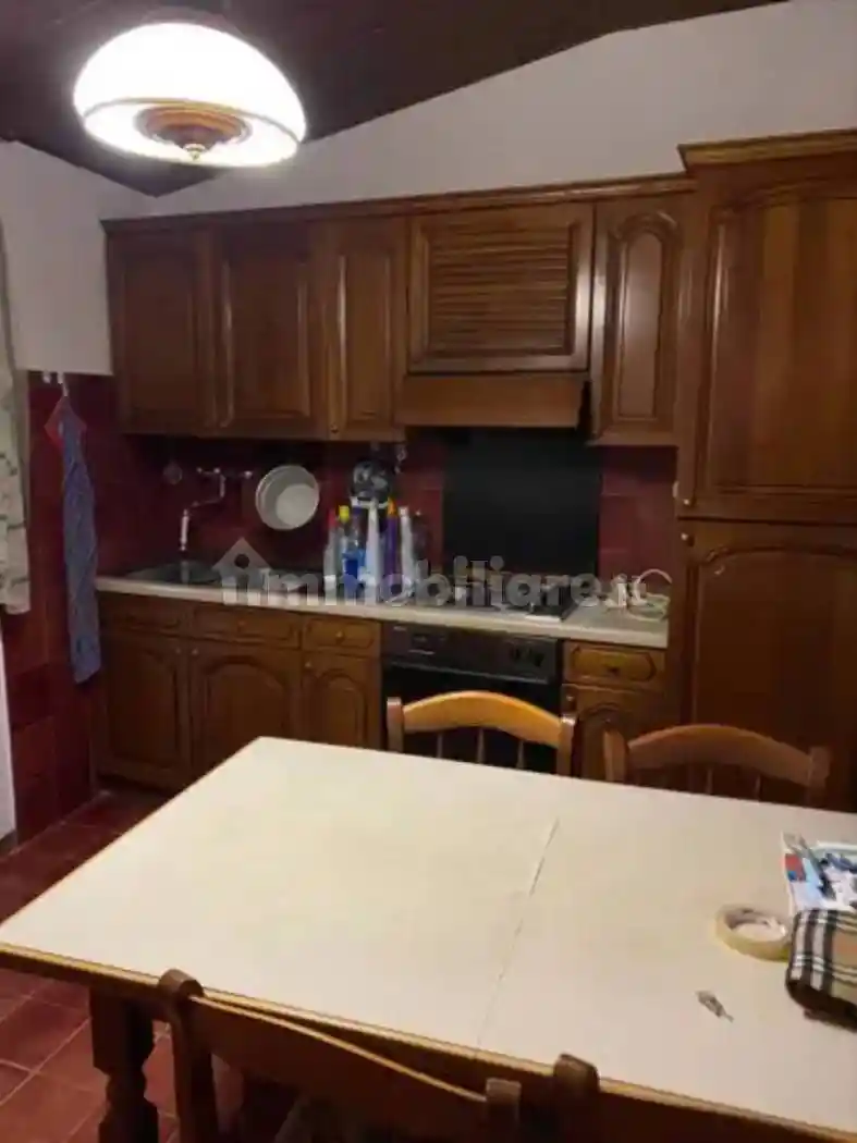 Casa indipendente in vendita a Arcevia