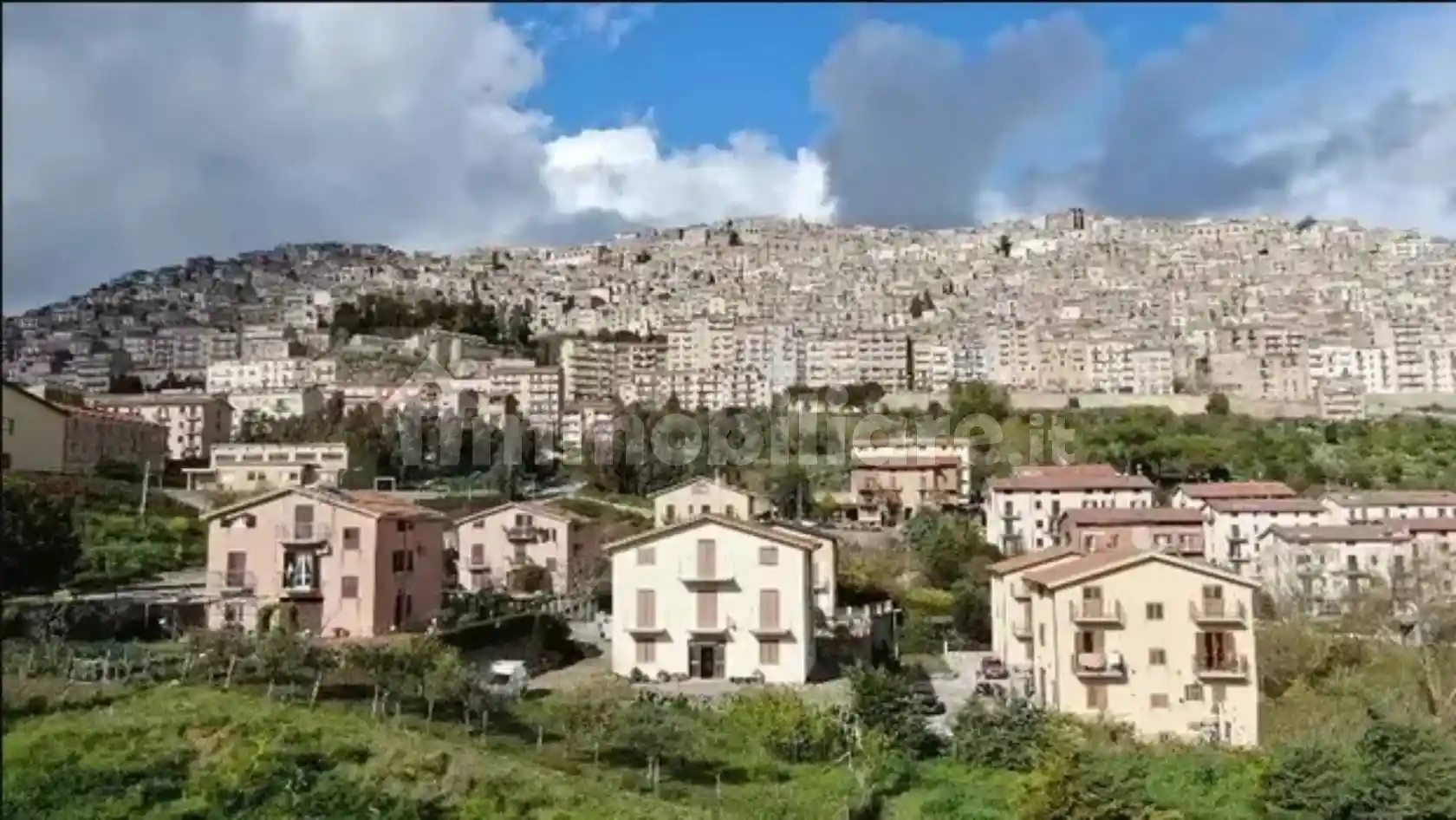 Appartamento in vendita a Gangi