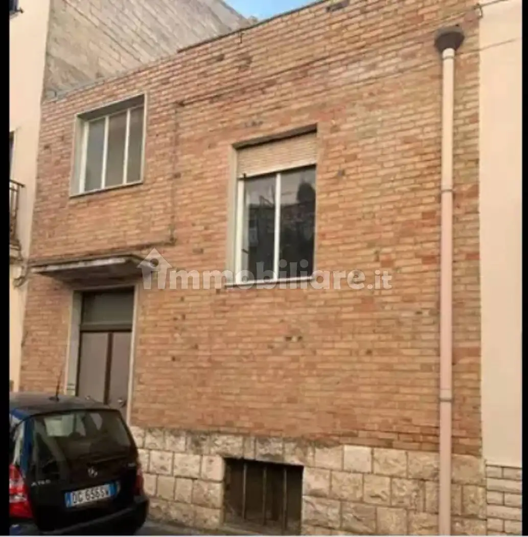 Palazzo - Edificio in vendita a Grassano