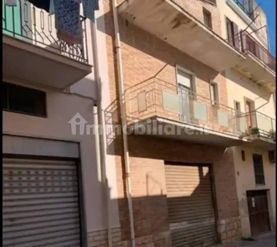 Palazzo - Edificio - foto 2