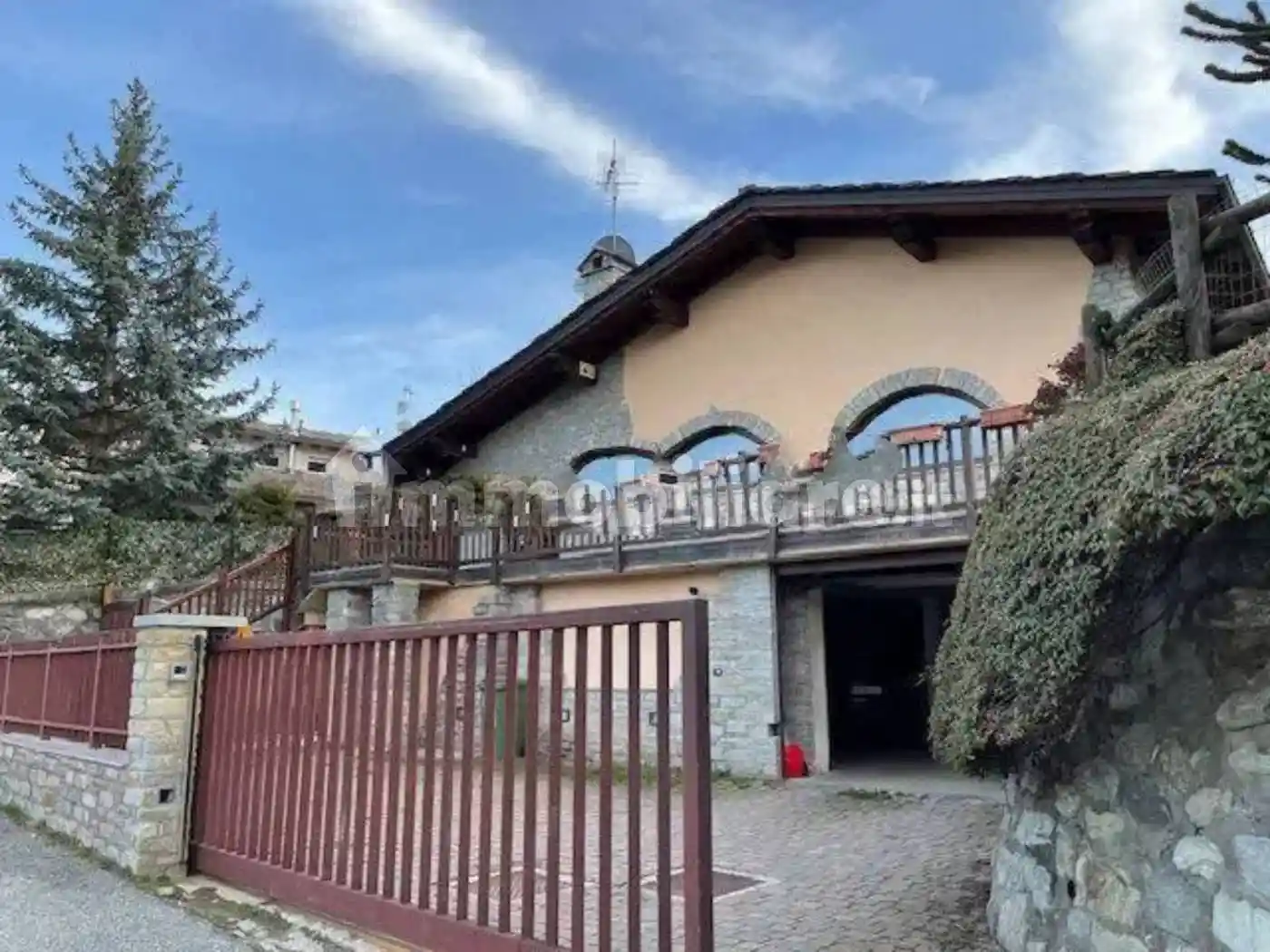 Villa in vendita a Aosta
