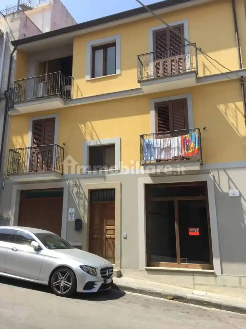 Palazzo - Edificio in Vendita - foto 2