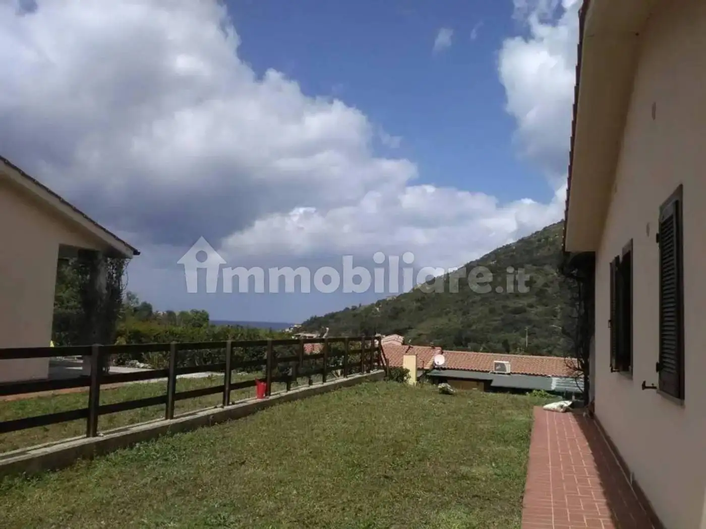 Villa in vendita a Rio