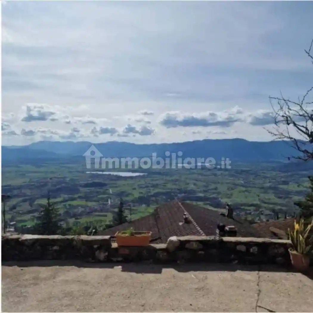 Appartamento in vendita a Poggio Bustone