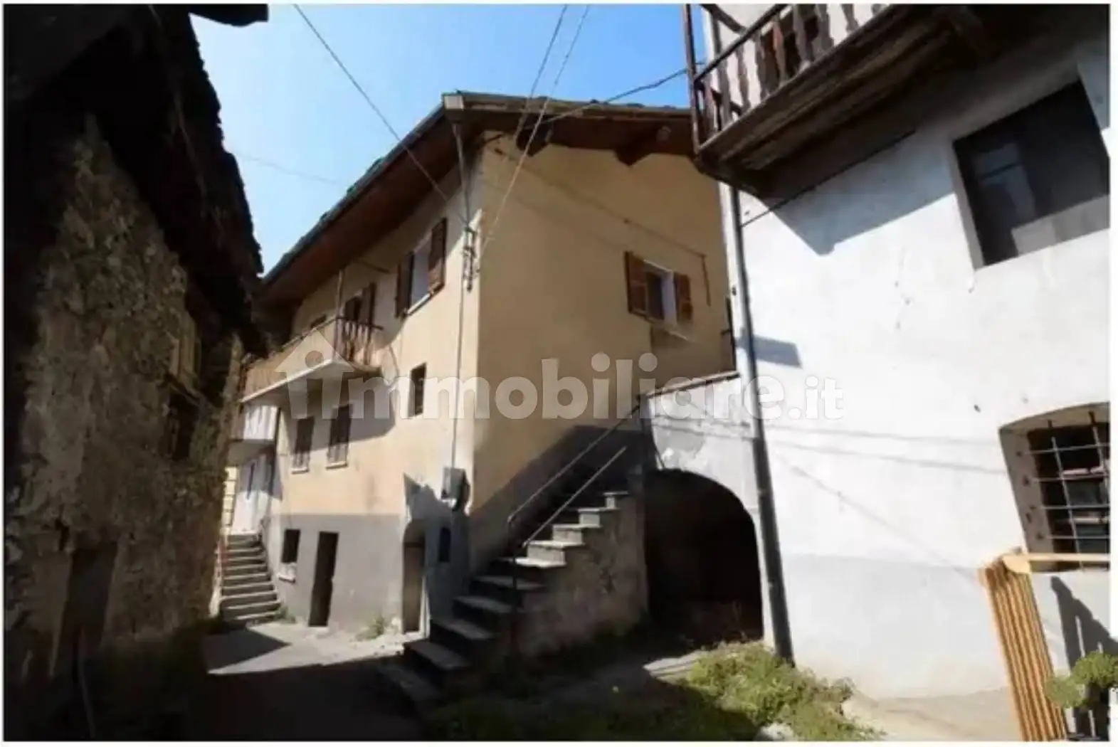 Casa indipendente in vendita a Montjovet