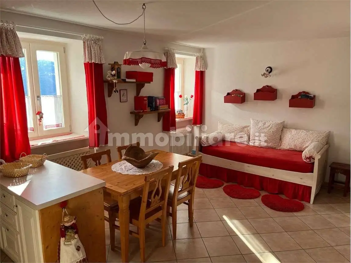 Appartamento in vendita a Lavarone