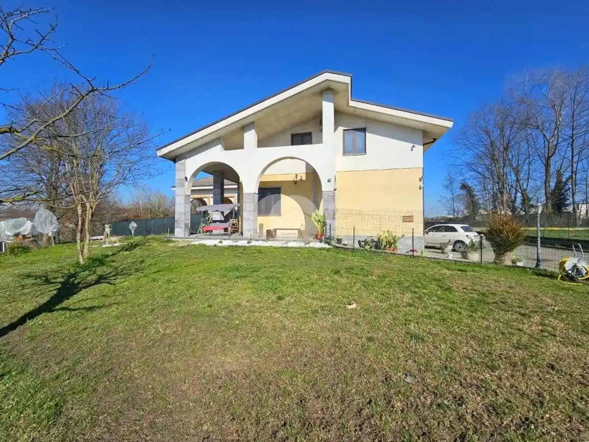 Villetta a schiera in vendita a Torrazza Piemonte