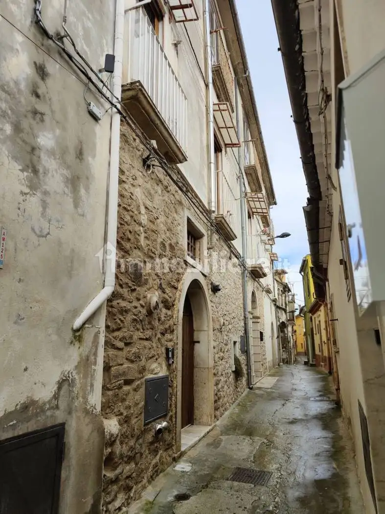 Appartamento in vendita a Calitri