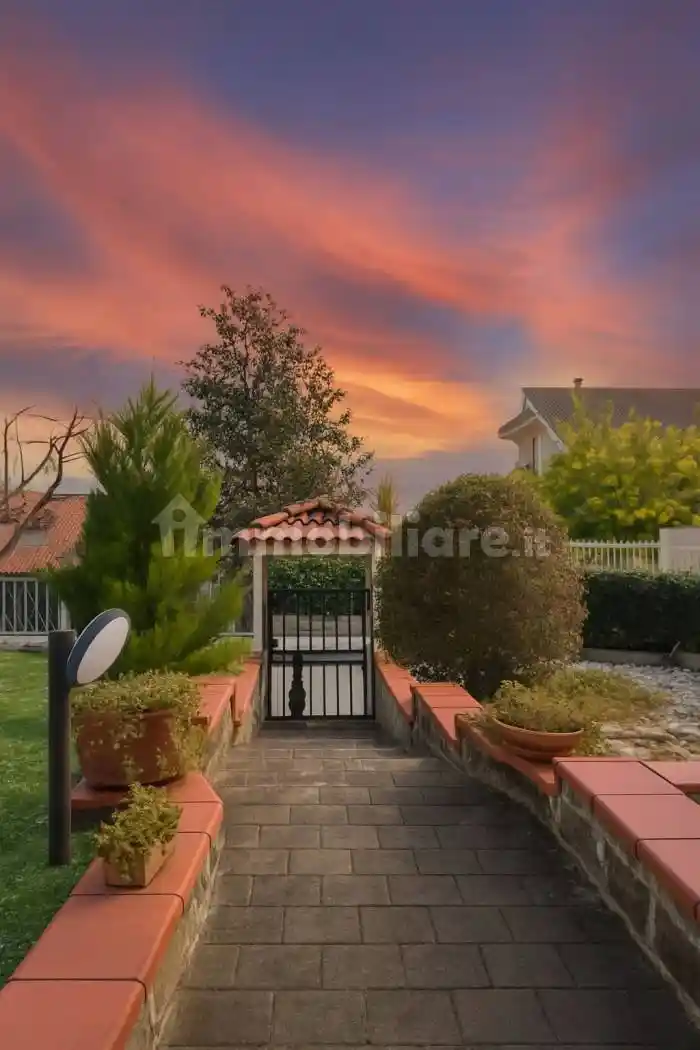 Villa in vendita a Ascoli Piceno