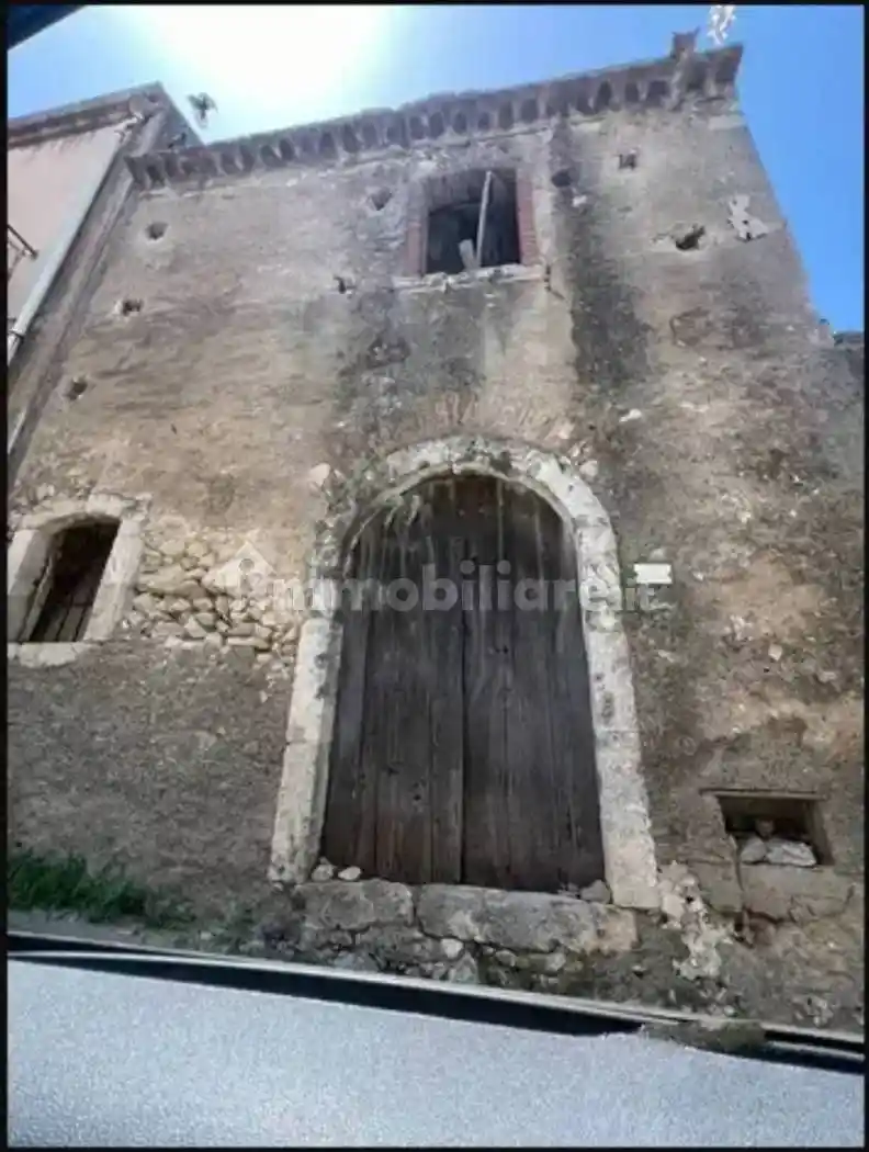 Rustico - Casale in vendita a Monforte San Giorgio