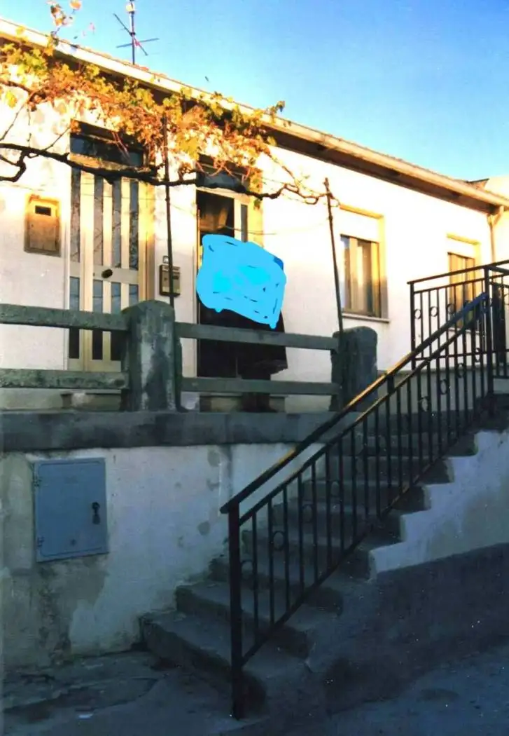 Casa indipendente in vendita a Pescina