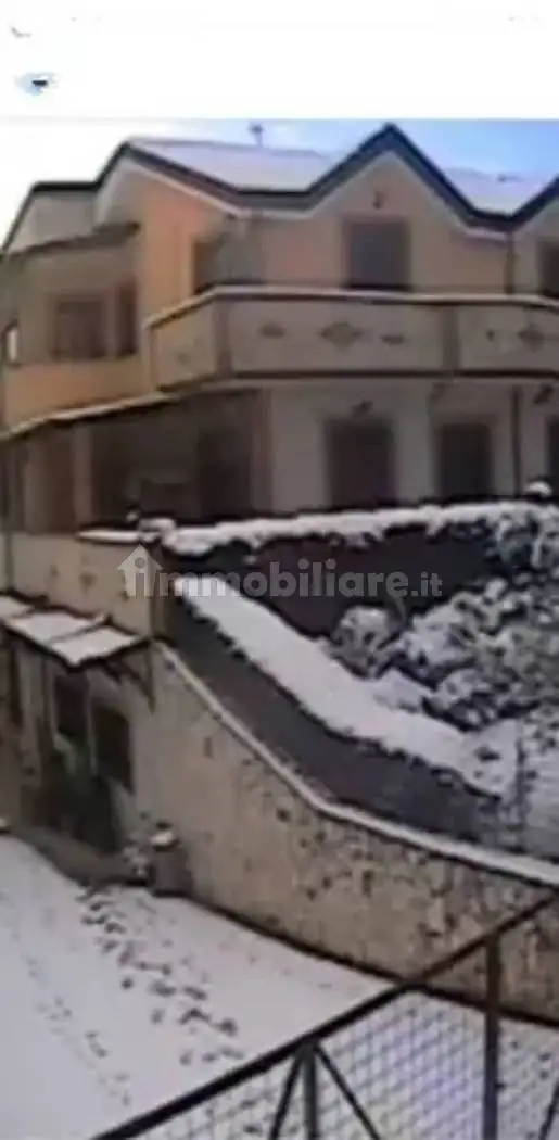 Villa in vendita a Limatola