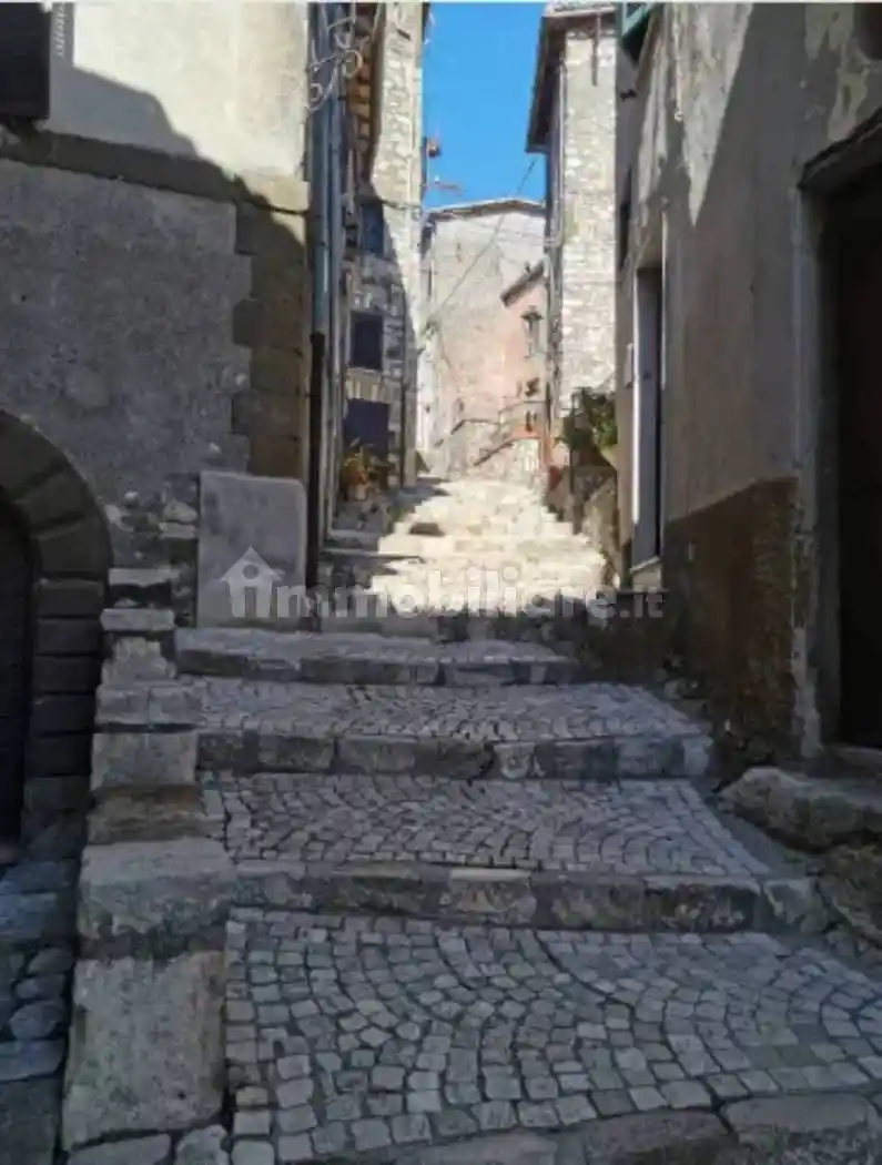 Appartamento in vendita a Gavignano