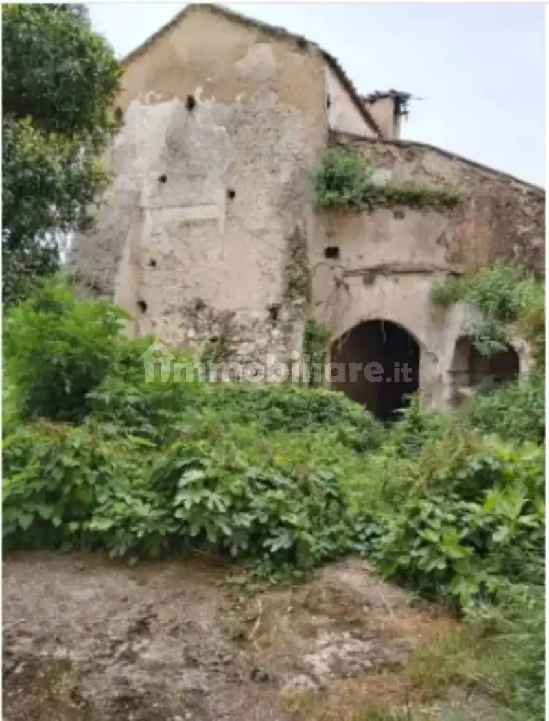 Rustico - Casale in vendita a Cava de' Tirreni