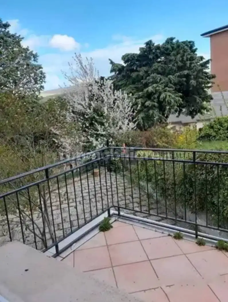 Appartamento piazza Papa Giovanni XXIII, Bovino - foto 2