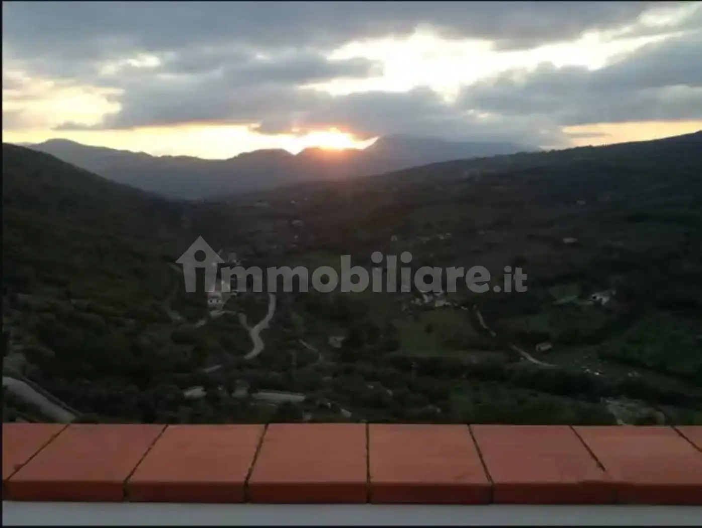 Appartamento in vendita a Laurino