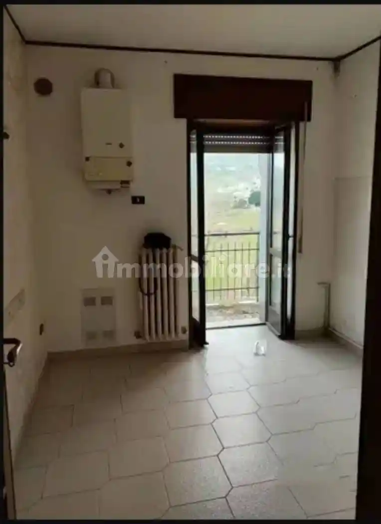 Monolocale via Ricciotti Garibaldi, Centro, Avigliano - foto 5