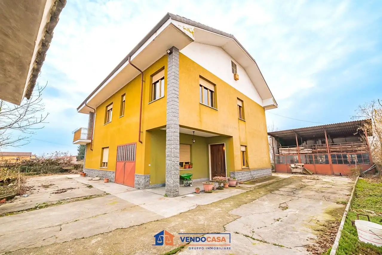 Villa in vendita a Faule