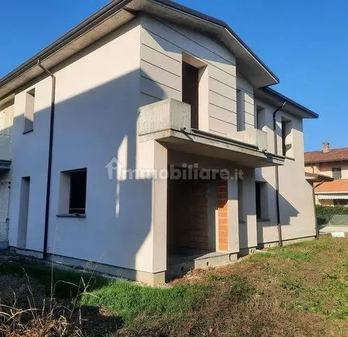 Villetta a schiera in vendita a Bagnara di Romagna