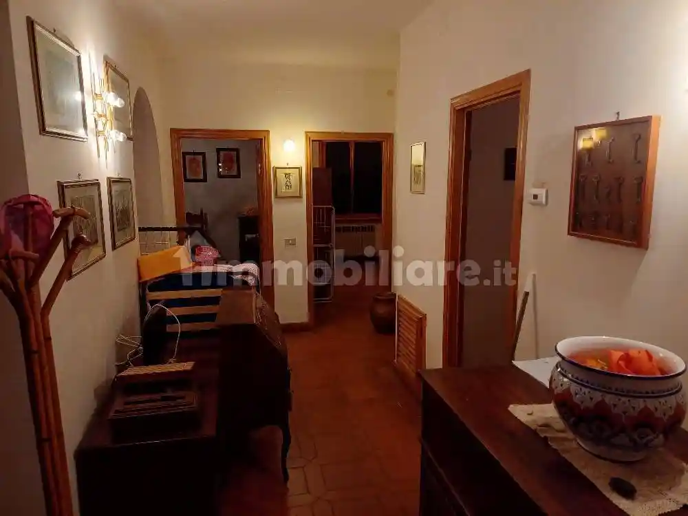 Appartamento in vendita a Reggello