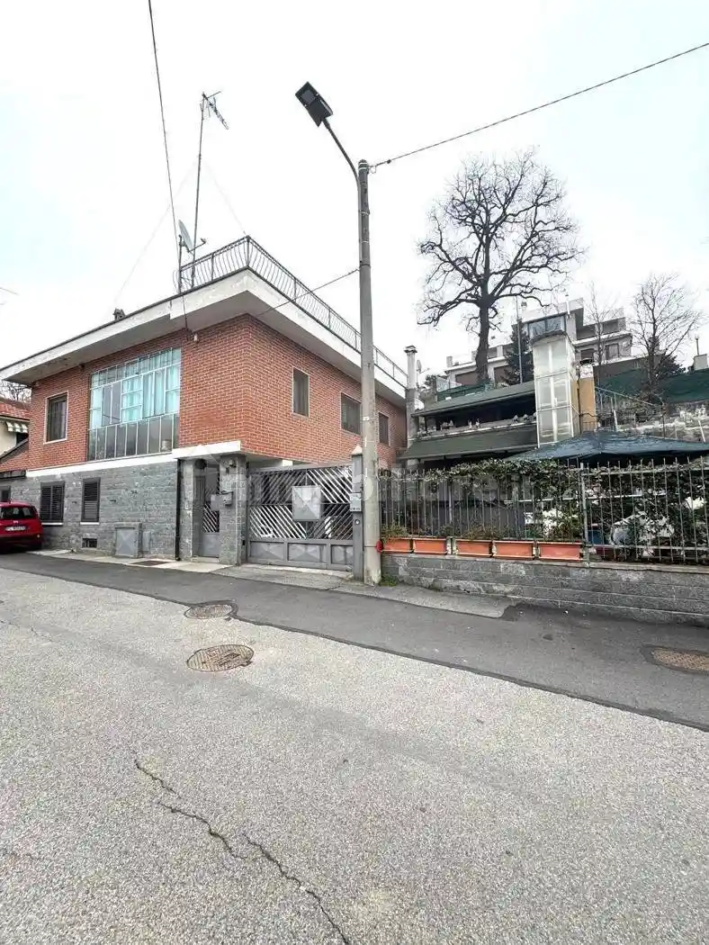 Villa in vendita a Rivoli