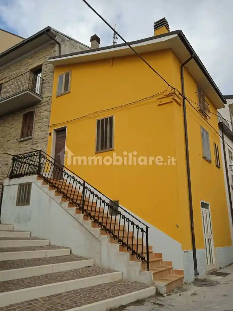 Casa indipendente in vendita a Borrello