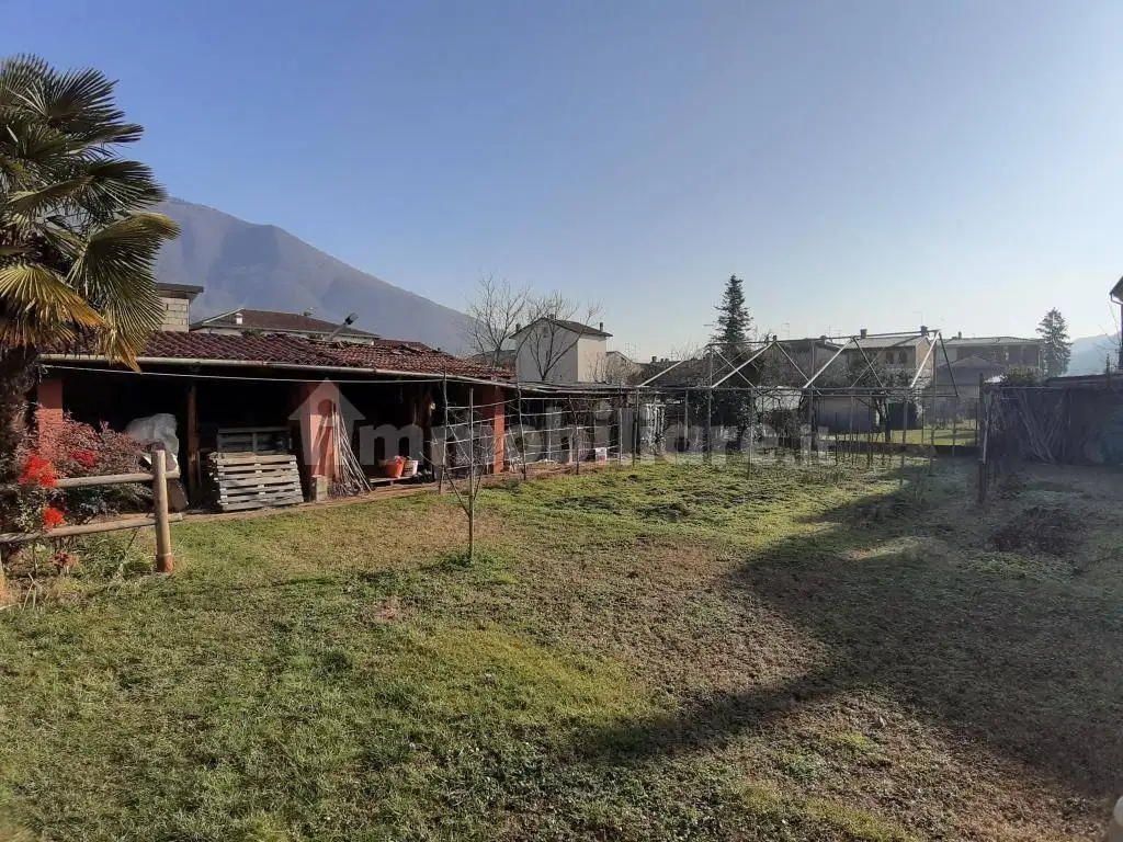 Terratetto unifamiliare 247 m², buono stato, Centro, Chiuppano - foto 5