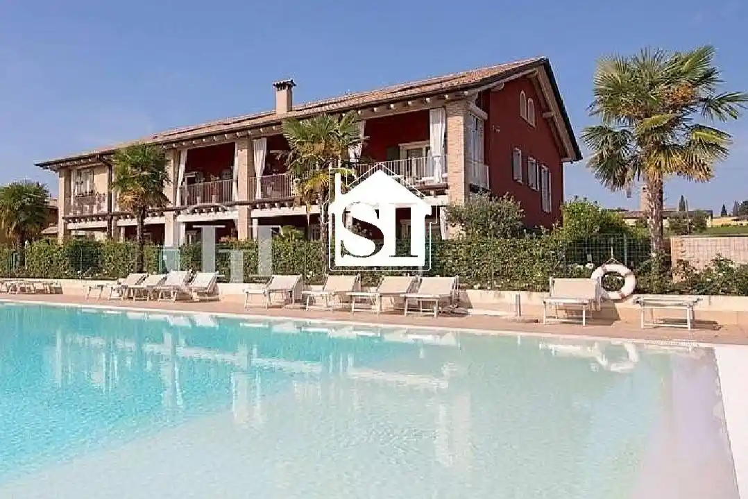 Appartamento in vendita a Desenzano del Garda