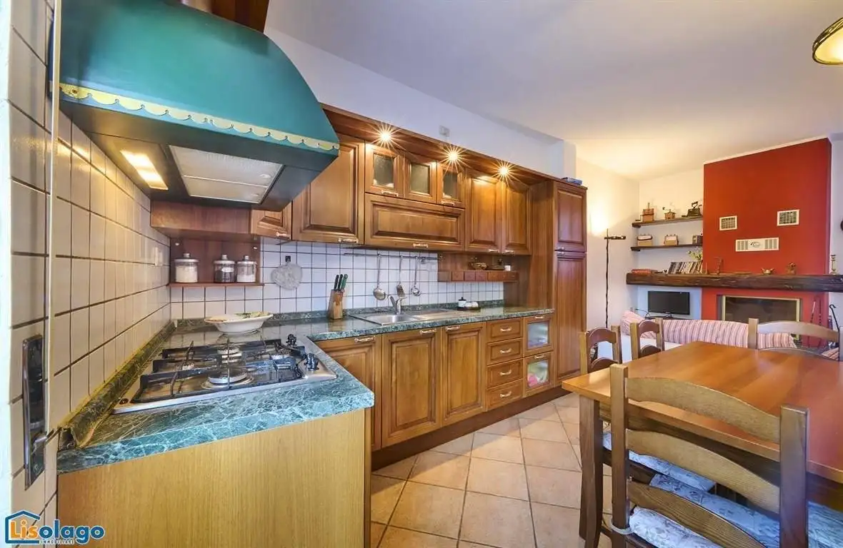 Terratetto plurifamiliare via Nazionale 123, Centro, Abbadia Lariana - foto 3