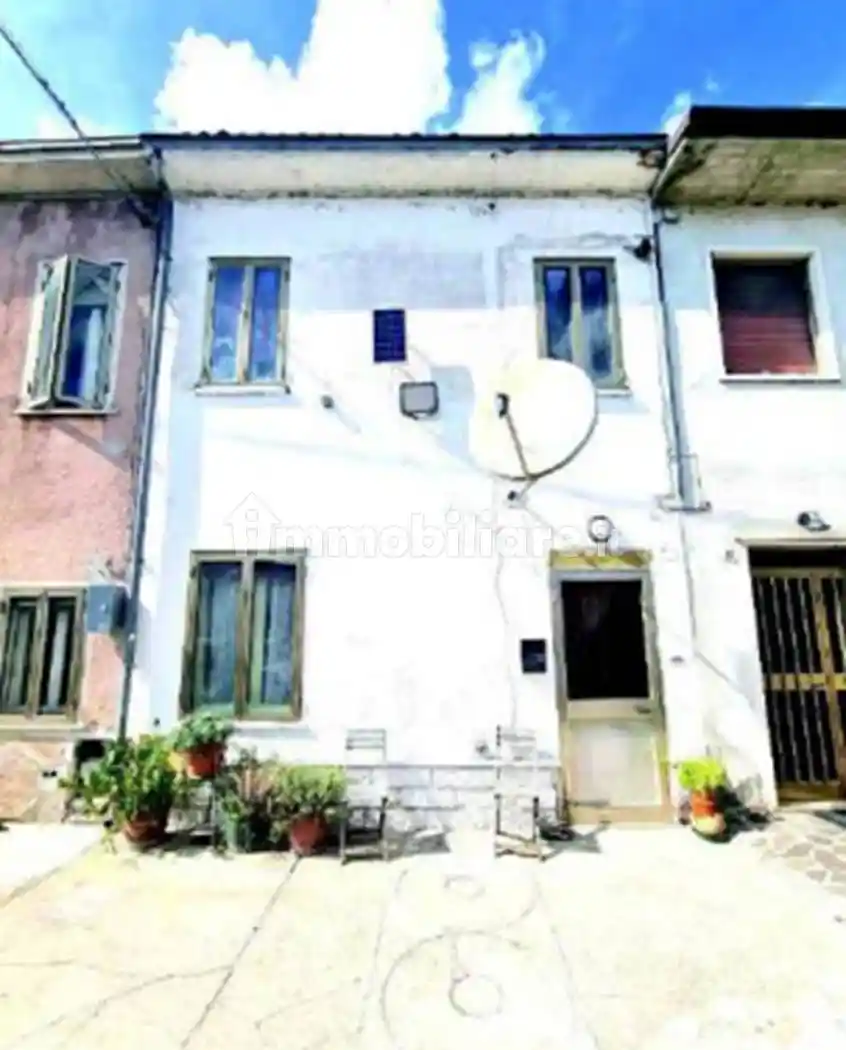 Villetta a schiera in vendita a Roverbella