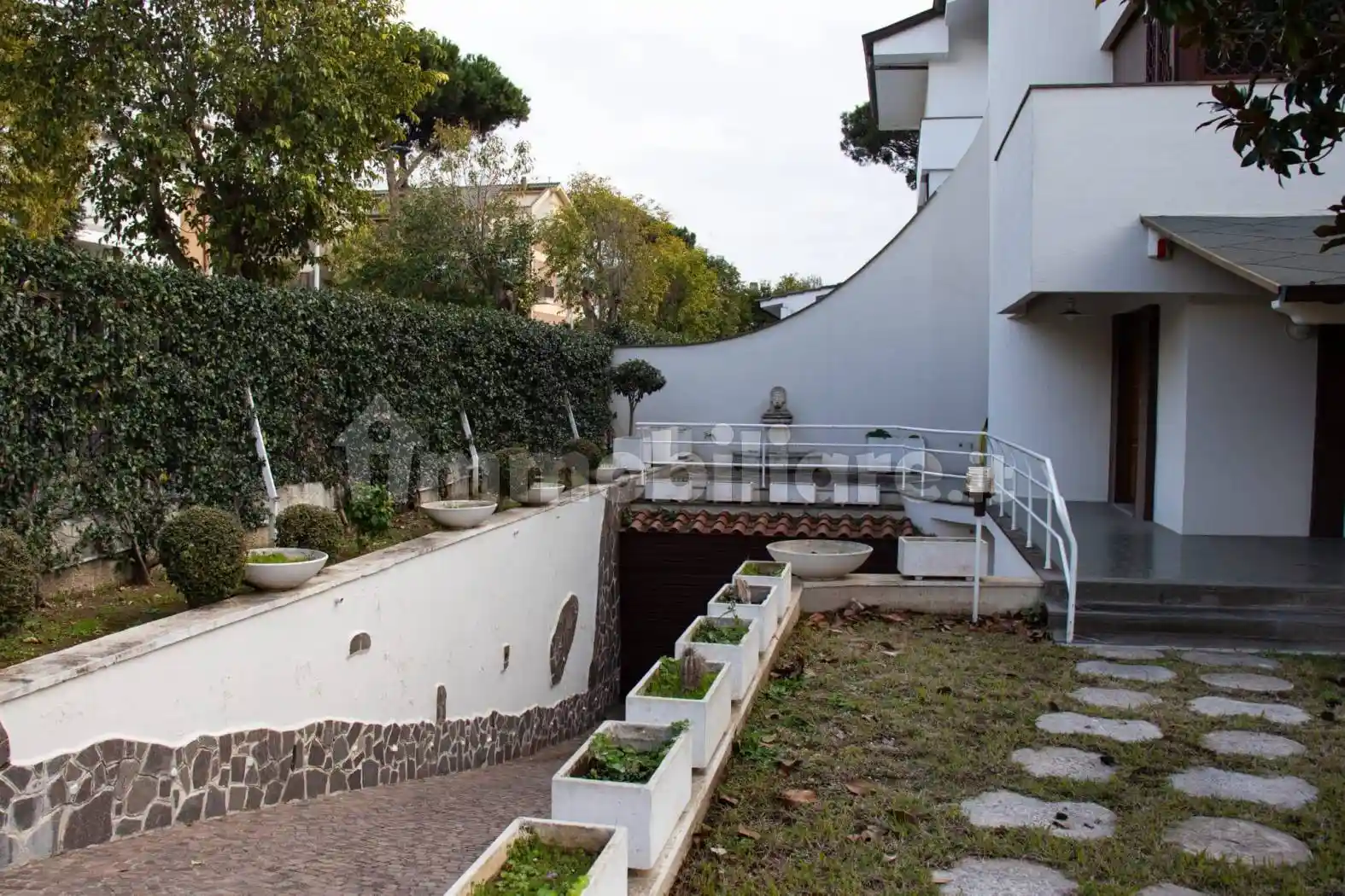 Villa bifamiliare via Tespi, Axa, Roma - foto 3