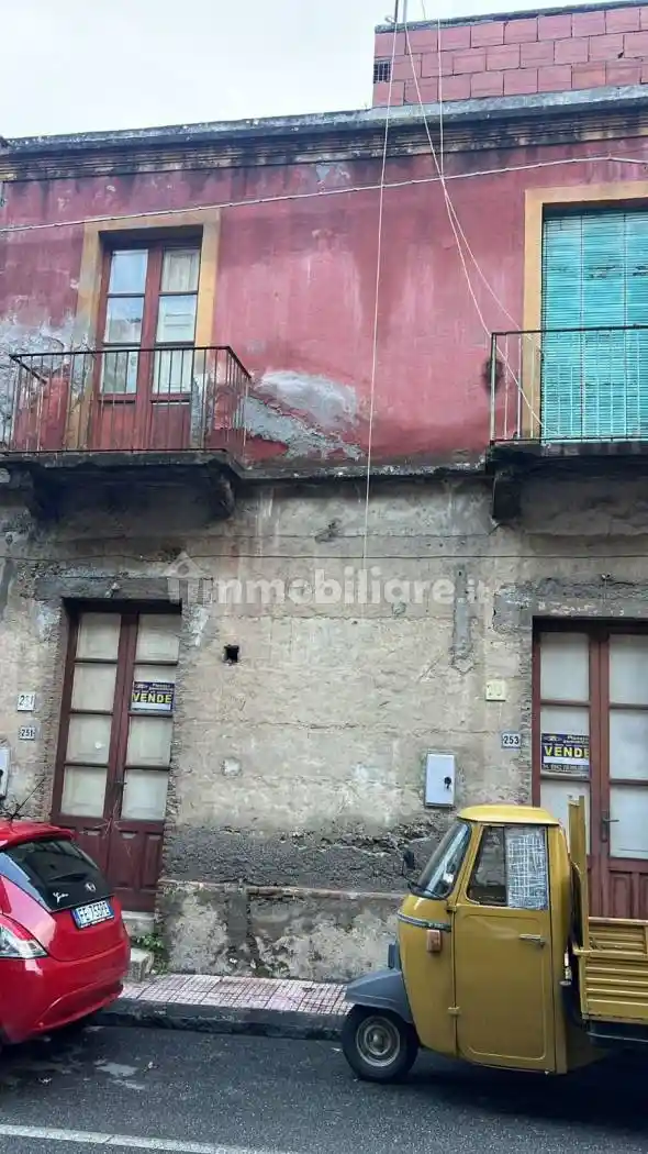 Villa in vendita a Santa Teresa di Riva