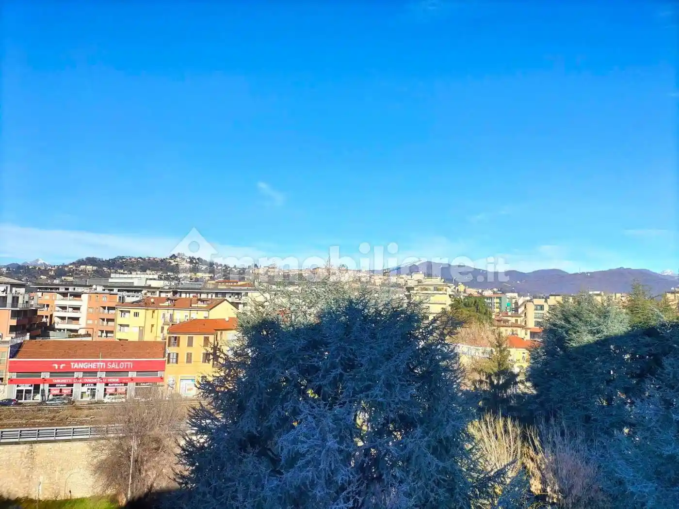 Appartamento in vendita a Bergamo