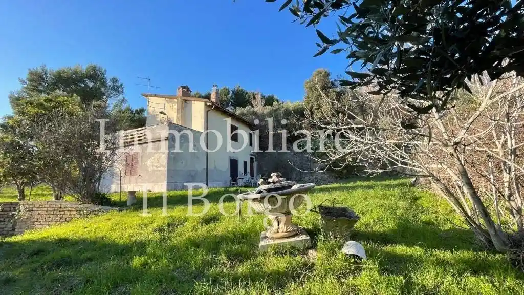 Villa in vendita a Manciano