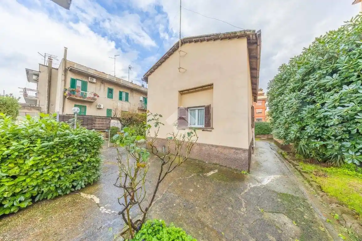 Villa unifamiliare via delle Eriche 9, Alessandrino - Torre Spaccata, Roma - foto 3