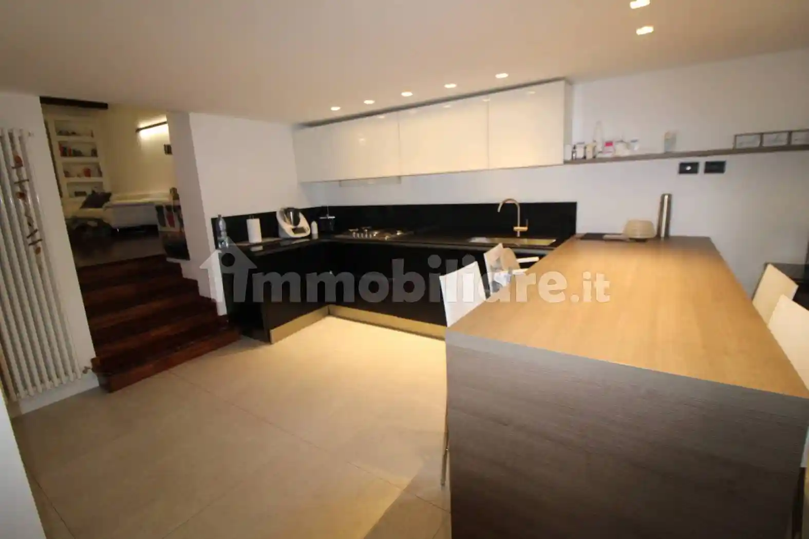 Appartamento in vendita a Jesi