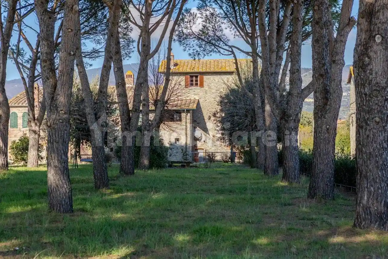 Rustico - Casale in vendita a Cortona