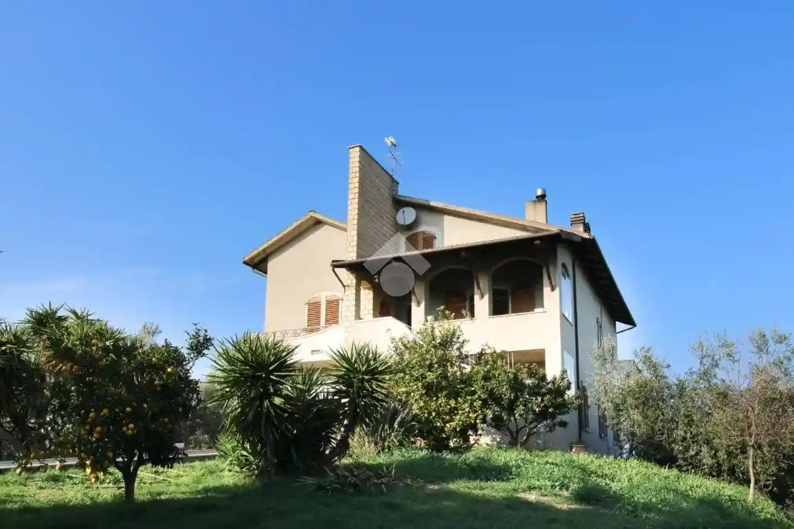 Villa in vendita a Sant'Elpidio a Mare