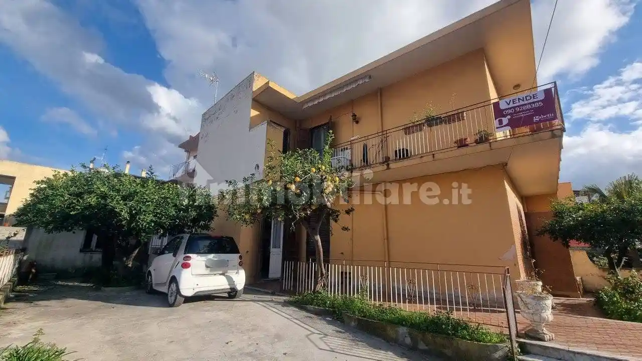 Palazzo - Edificio in vendita a Milazzo
