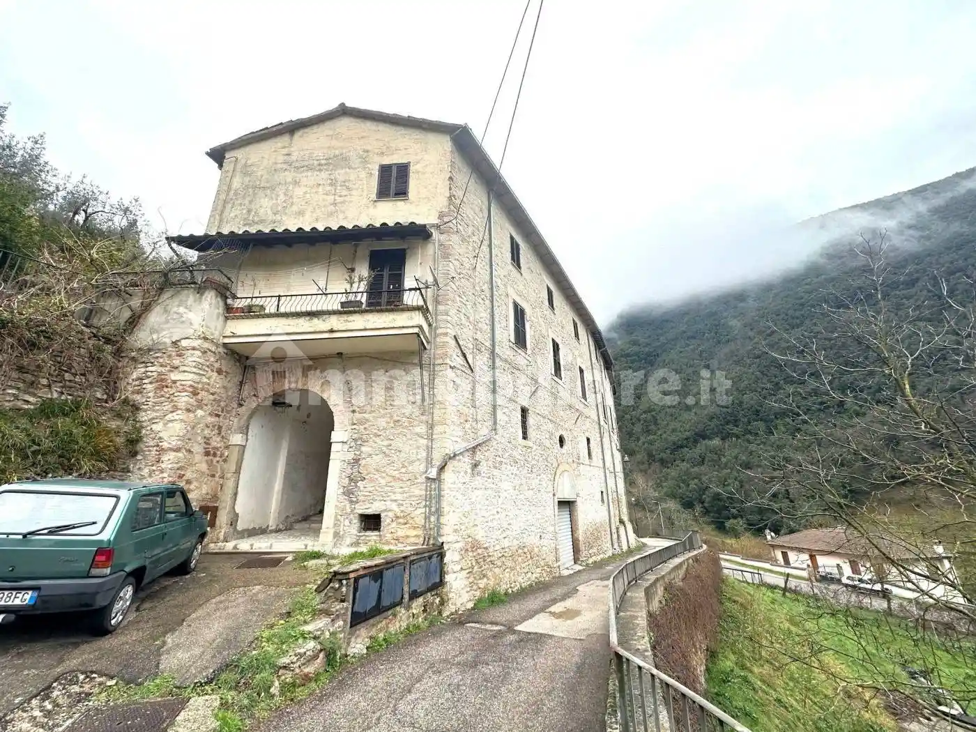 Appartamento in vendita a Ferentillo