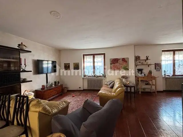 Appartamento in vendita a Colzate