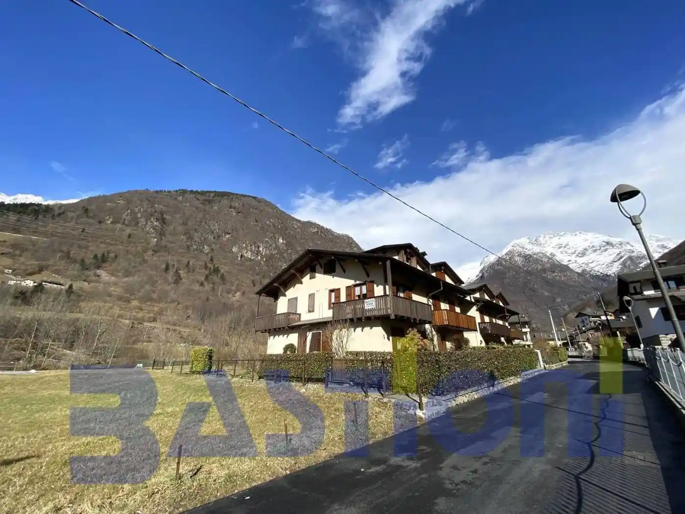 Appartamento in vendita a Gandellino