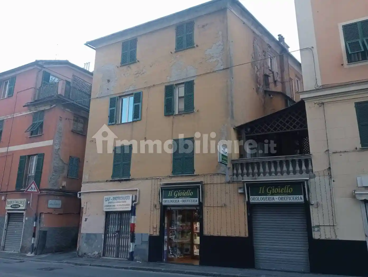 Appartamento in vendita a Genova