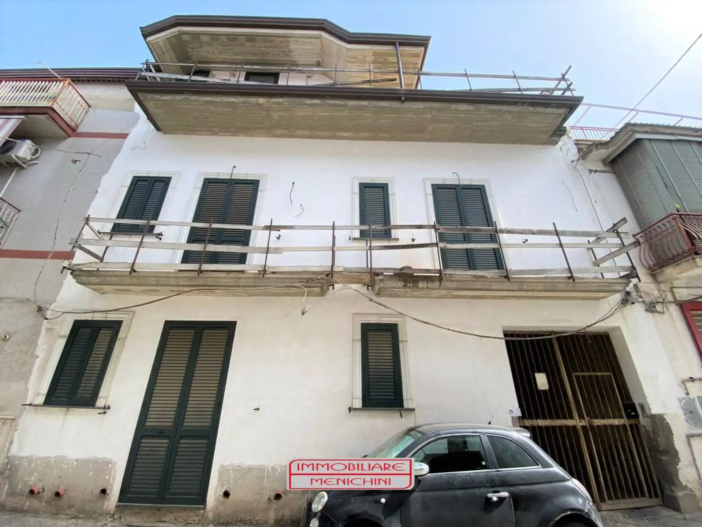 Palazzo - Edificio in vendita a Marigliano