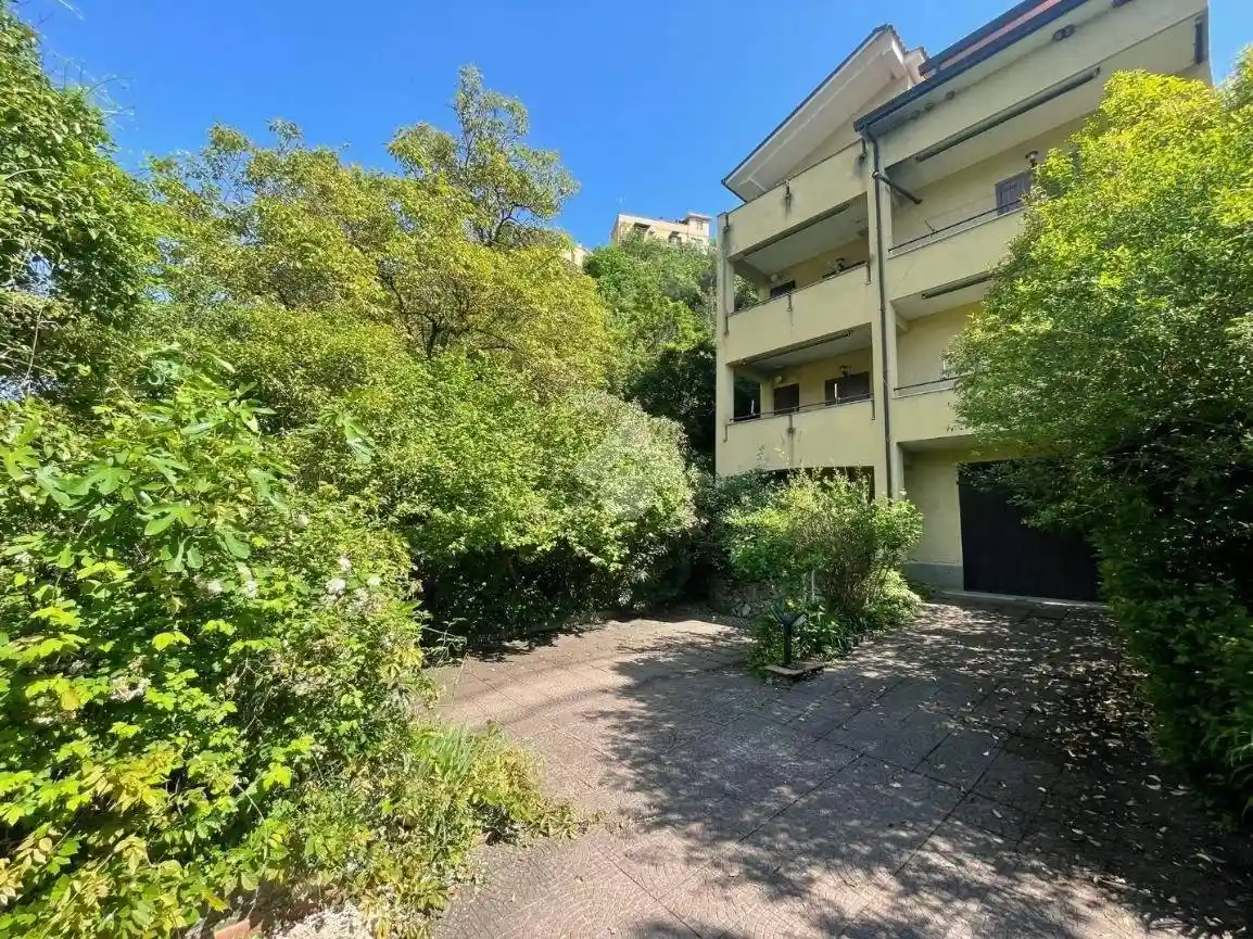 Trilocale via sublacense, Agosta - foto 2