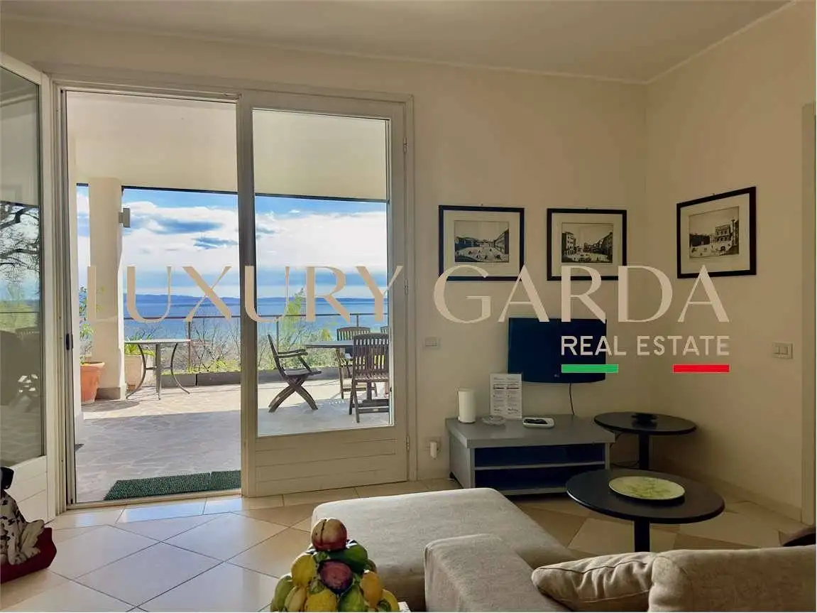 Villa in affitto a Padenghe sul Garda