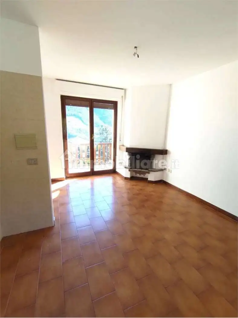 Bilocale frazione Corliod, 11, Challand-Saint-Anselme - foto 3