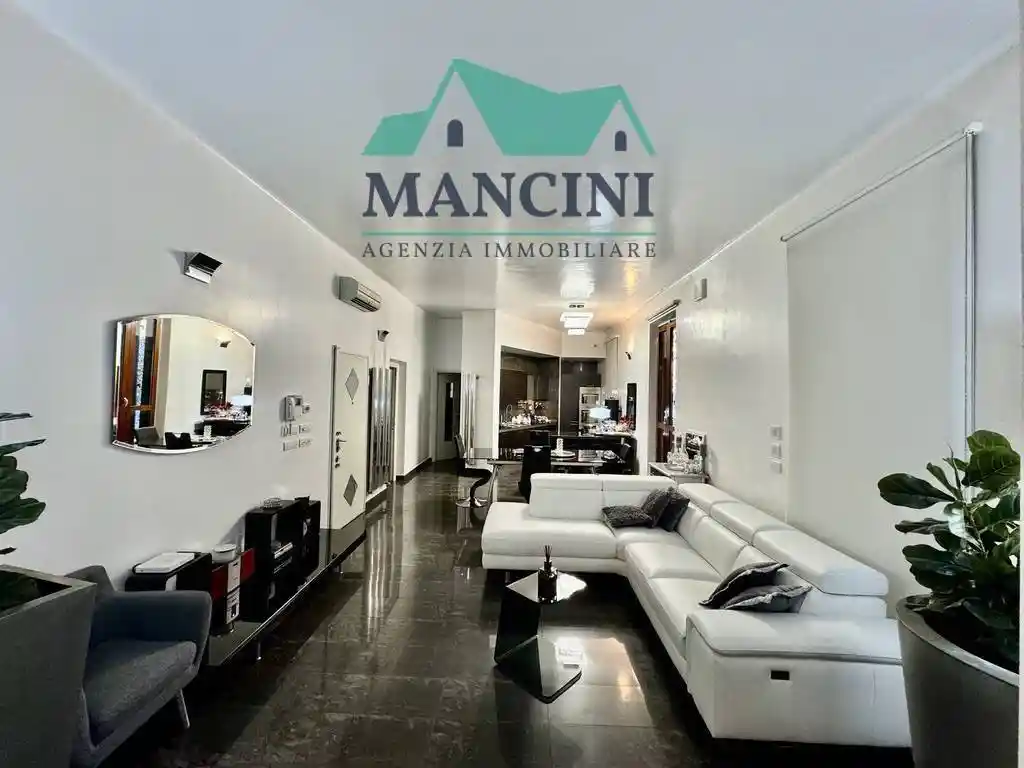 Appartamento in vendita a Jesi